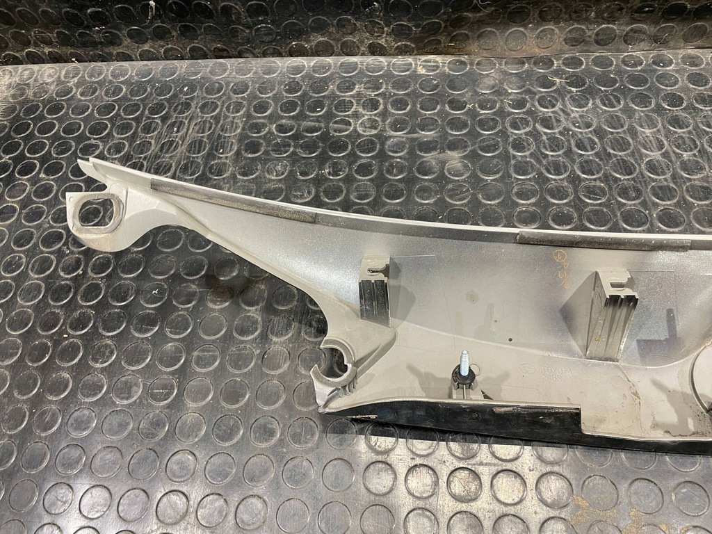 фото №8, Toyota rav4 rav-4 iv 4 xa40 12-15 молдинг накладка кришки багажника