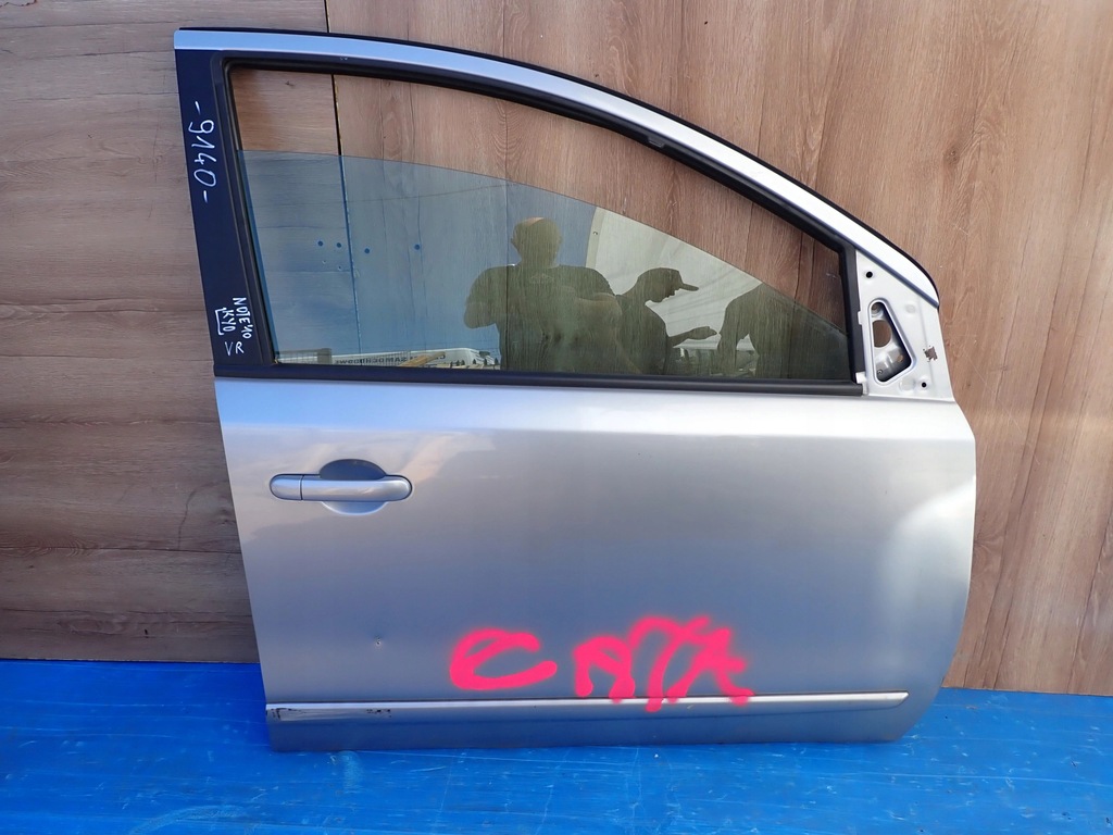 фото №1, Nissan note e11 06-12 дверь передние правое ky0