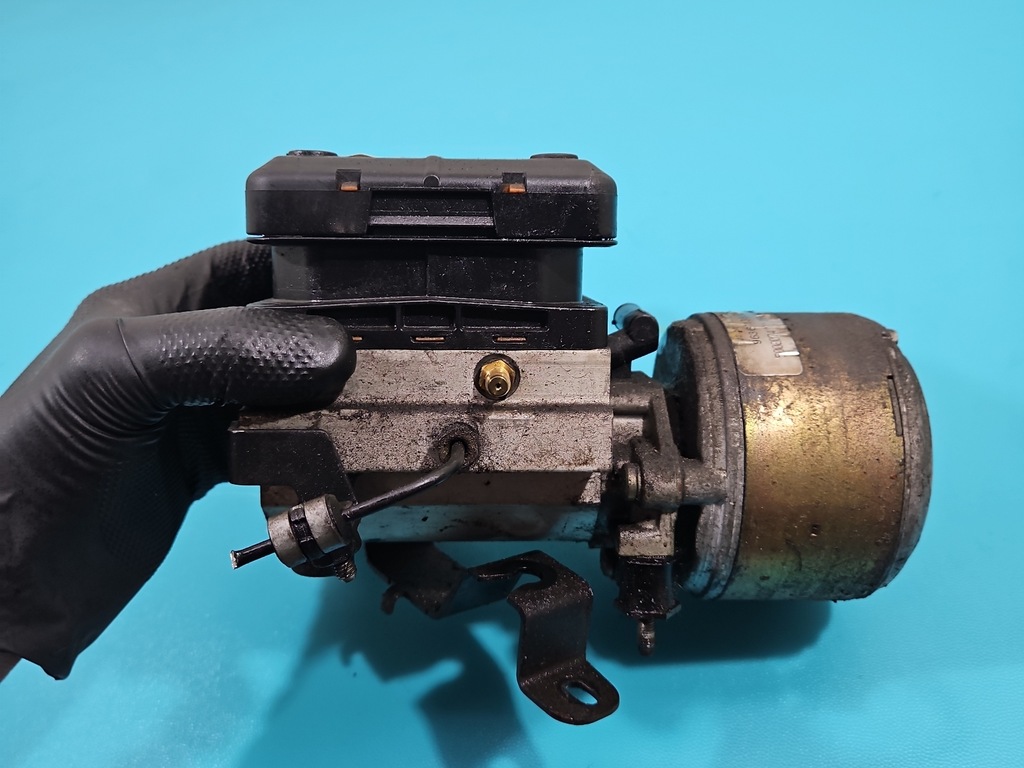 фото №9, Насос підвіска компресор citroen c5 i 01-04