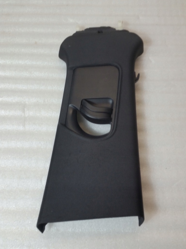 фото №1, Audi q3 8u защита обшивка стойка правое s-line