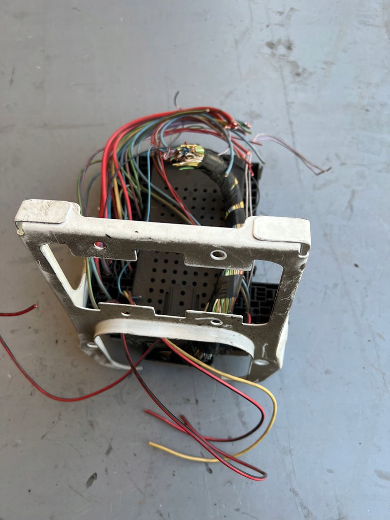 фото №1, Volvo s60 2,0t - модуль cem 8633872