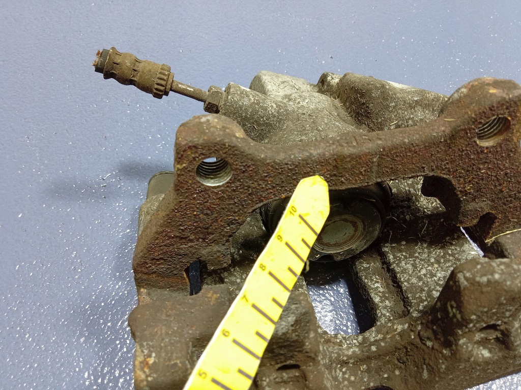 фото №6, Peugeot 508 i 1.6 vti супорт гальмівний задня правий скоба