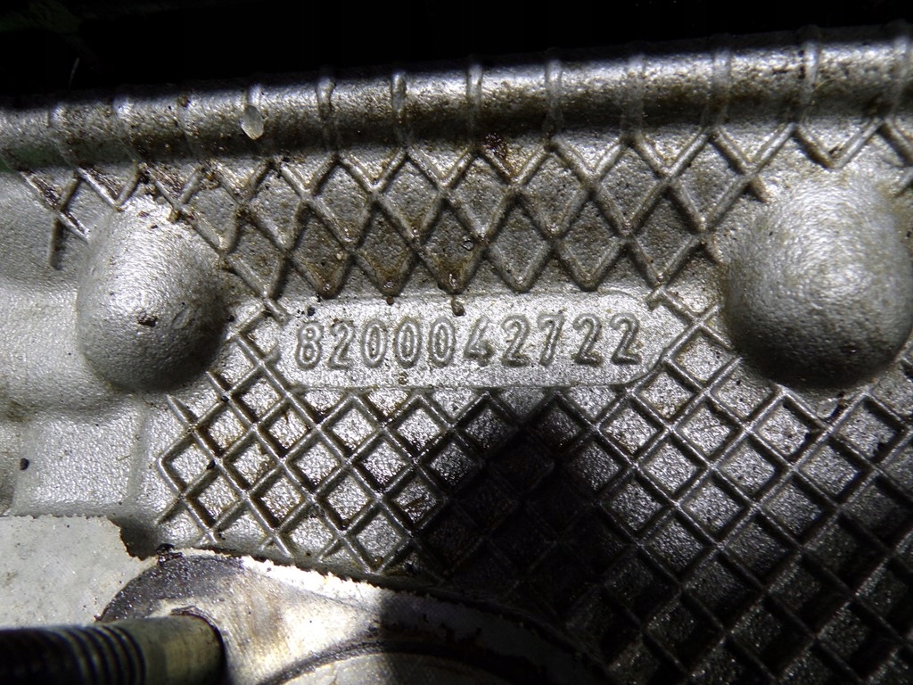 фото №10, Renault clio ii thalia головка двигателя 1.2 16v d4f03 8200042722