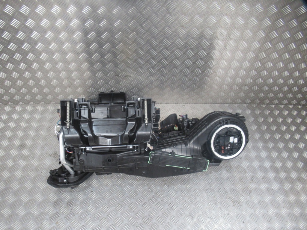 фото №1, Отопитель mercedes g w463/4