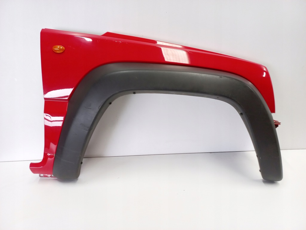 фото №1, Крыло накладка перед правый jeep liberty