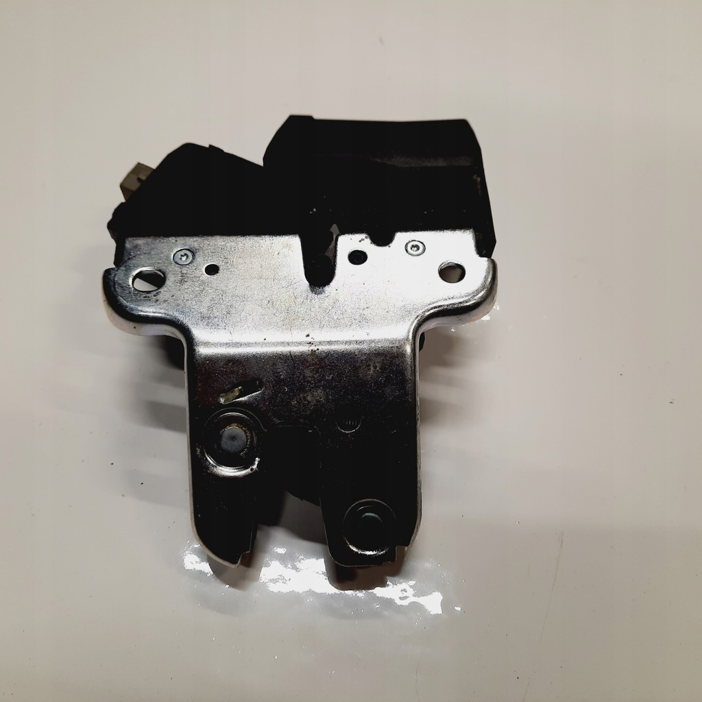 фото №1, Seat exeo замок крышки багажника 4f5827505d