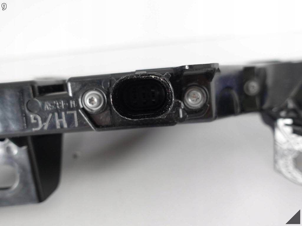 фото №10, Porsche 911 992 19- base лампа led ліва задня europa