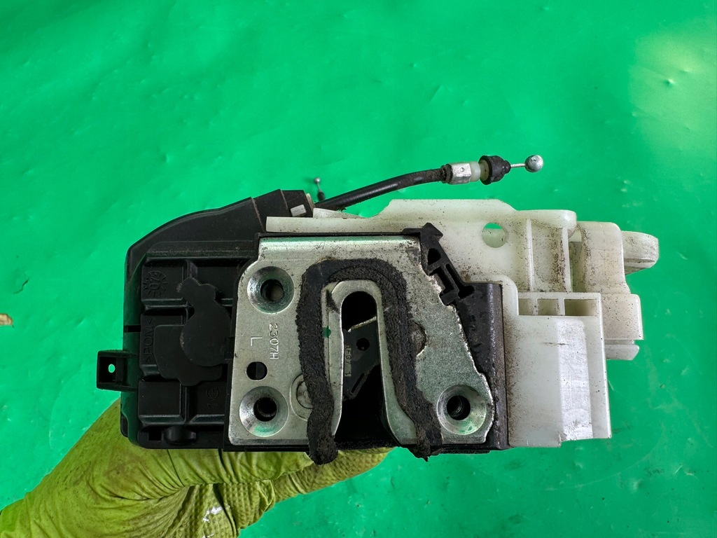 фото №10, Замок дверь левый передний перед kia ceed i 1 06-12 europa 7 pin kombi hb