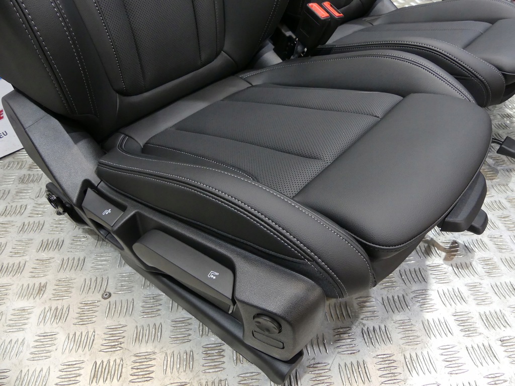 фото №10, Bmw x3 g01 ix3 g08 lift sport оббивка сидіння підігрів заднє сидіння обшивки po 17km