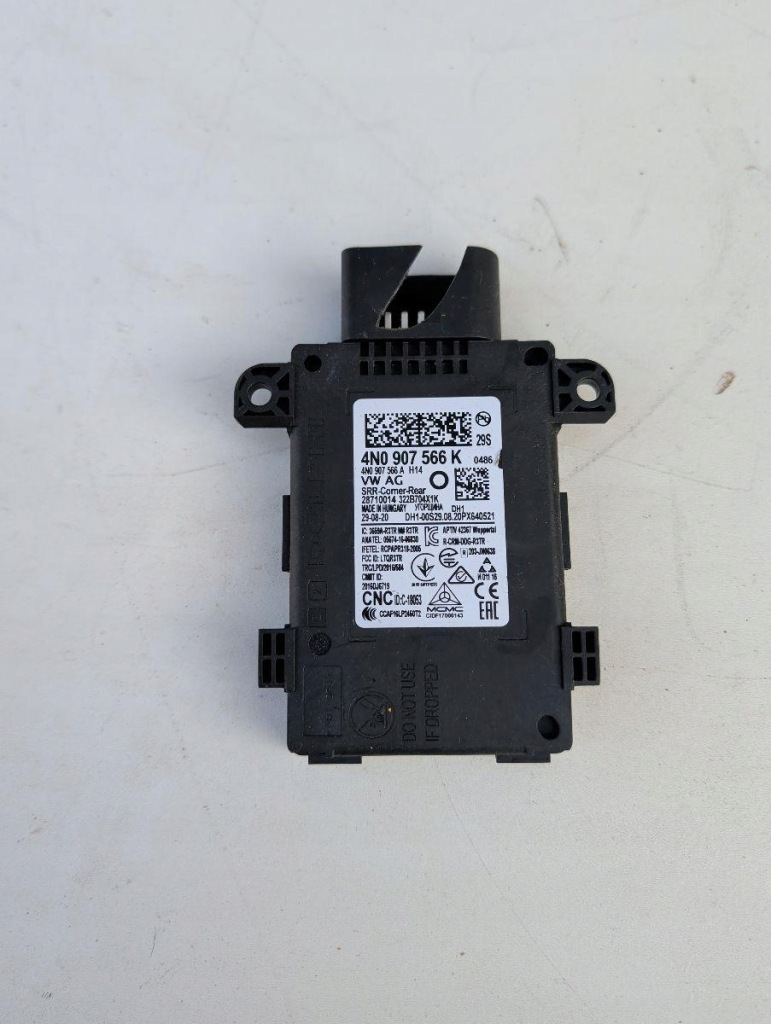 Купити Радар асистент перемикання поперечина руху задній 4n0907566k audi porsche bentley vw