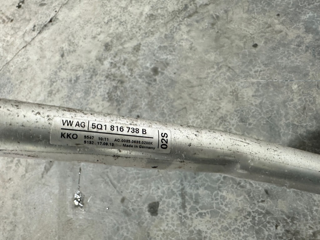 фото №10, Vw golf vii 1.2 tsi провода кондиционера трубки