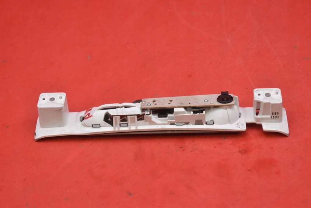 фото №5, Лампа освещение салона правый задняя a2218201601 mercedes s-klasa w221