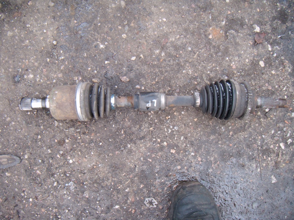 фото №1, Mazda premacy 2001-2005 2.0 b 130km 96kw привідний вал лівий перед