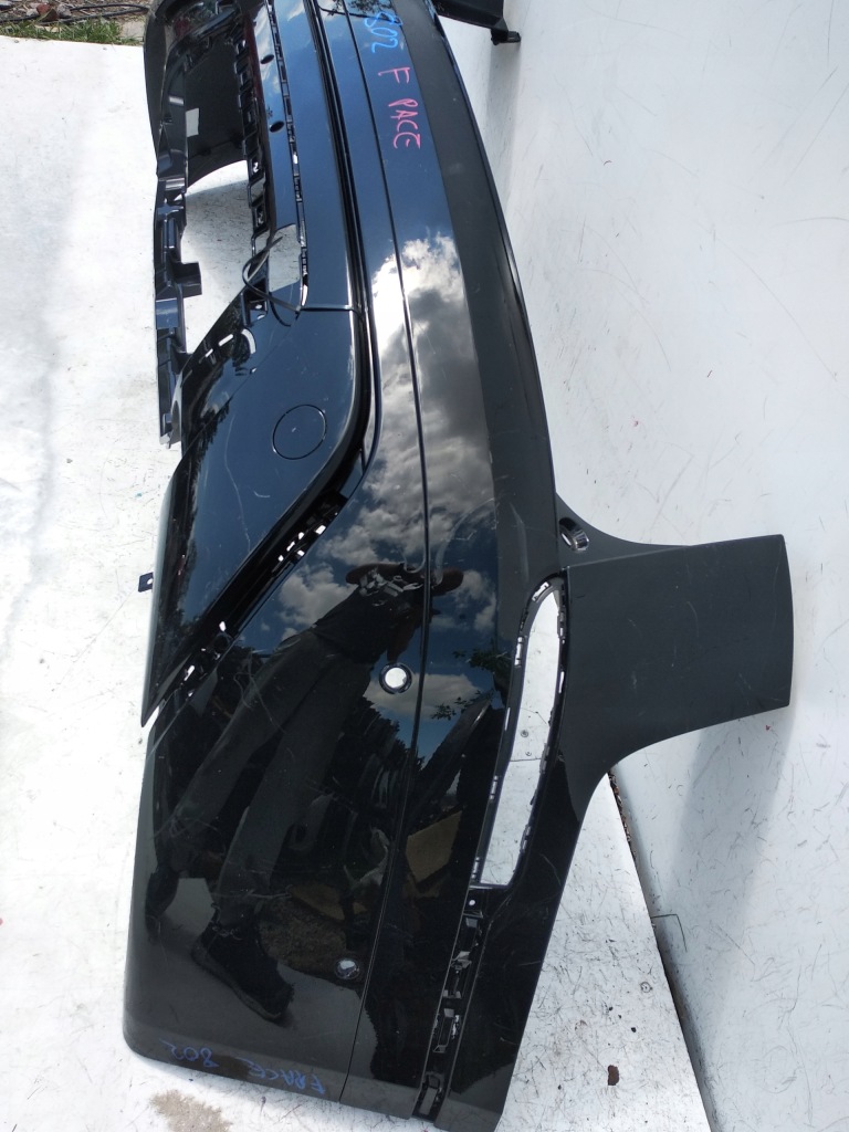 Range rover velar бампер задній задній Недорого