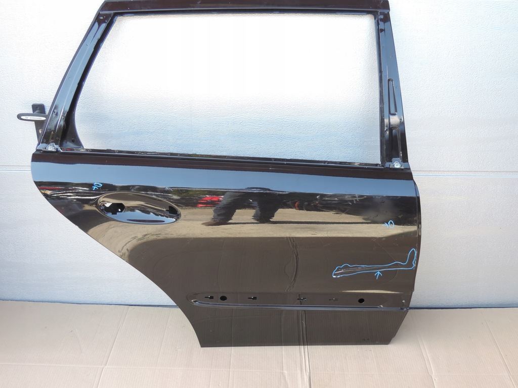 фото №1, Правое задние дверь mercedes w211 kombi 2003-2008