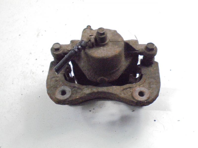 фото №9, Hyundai sonata iv ef 01- суппорт тормозной перед левый + скоба 2.0b bc140058