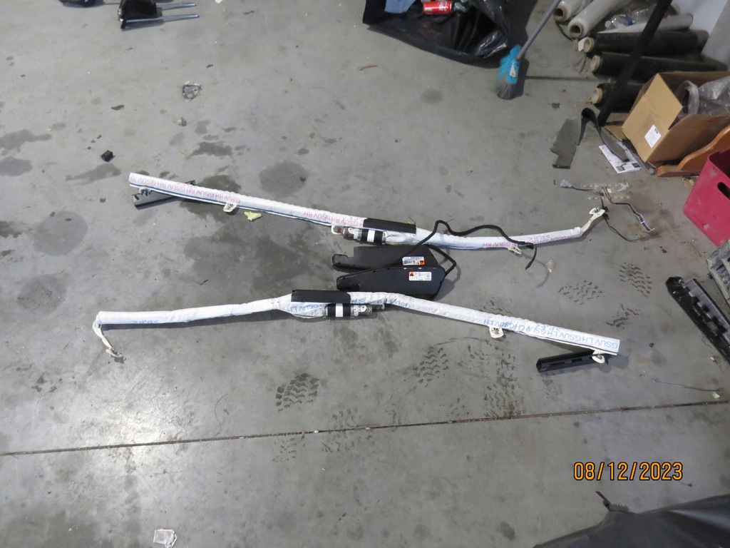 фото №1, Opel mokka права шторка безпеки orginał