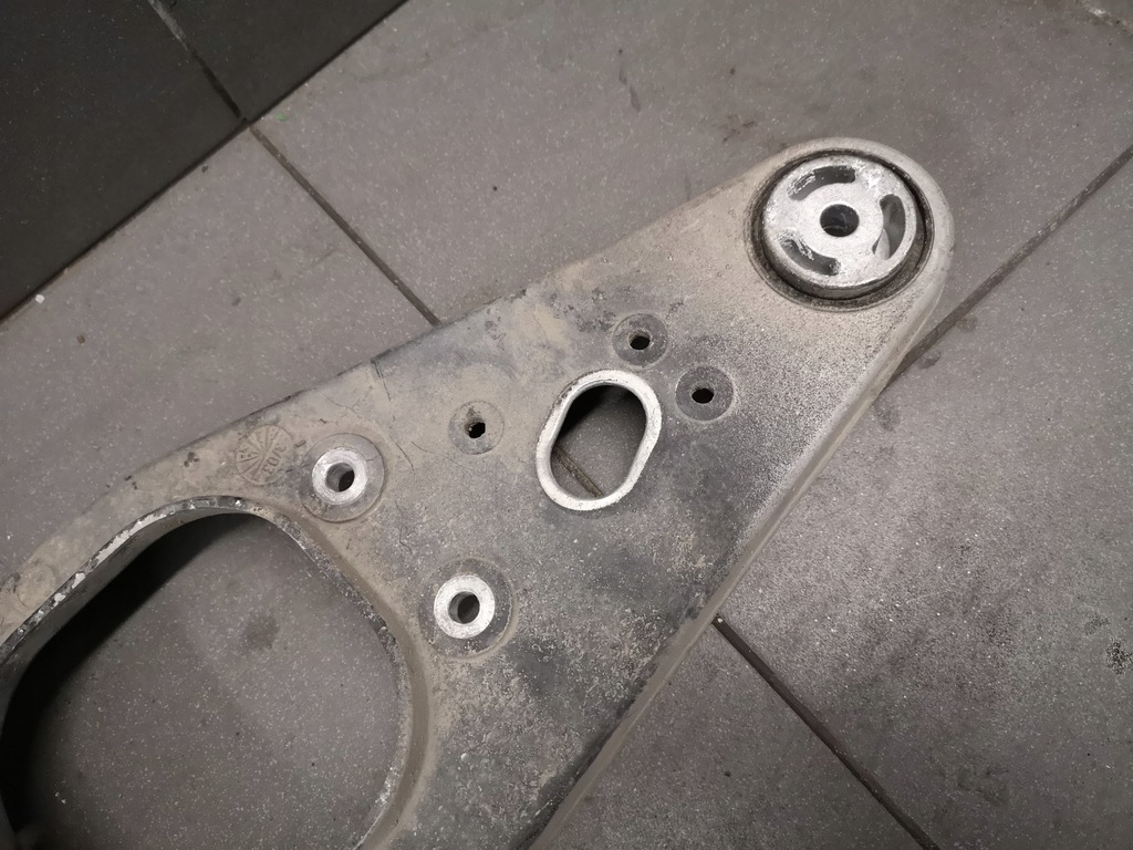 фото №7, Кронштейн міст диференціал mercedes w211 a2303522206