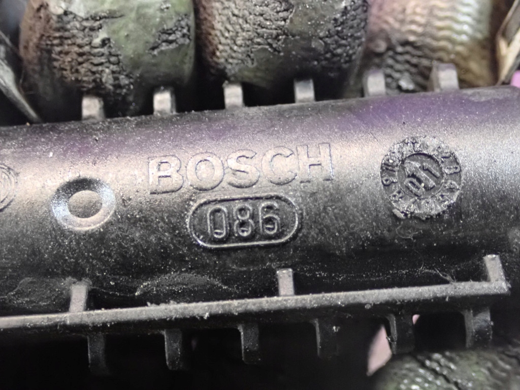 фото №11, Opel corsa c 00-03 1.2 75km молдинг упорскування 0280151076 0280155965