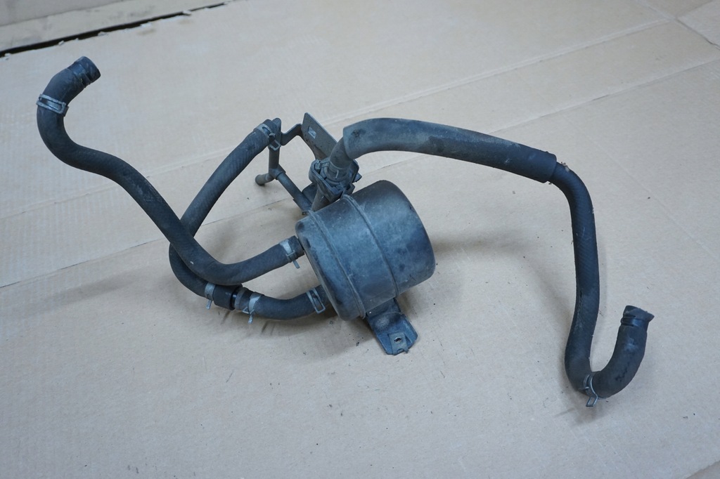 фото №1, Patrol бачок вакууму gr y60 2,8 td