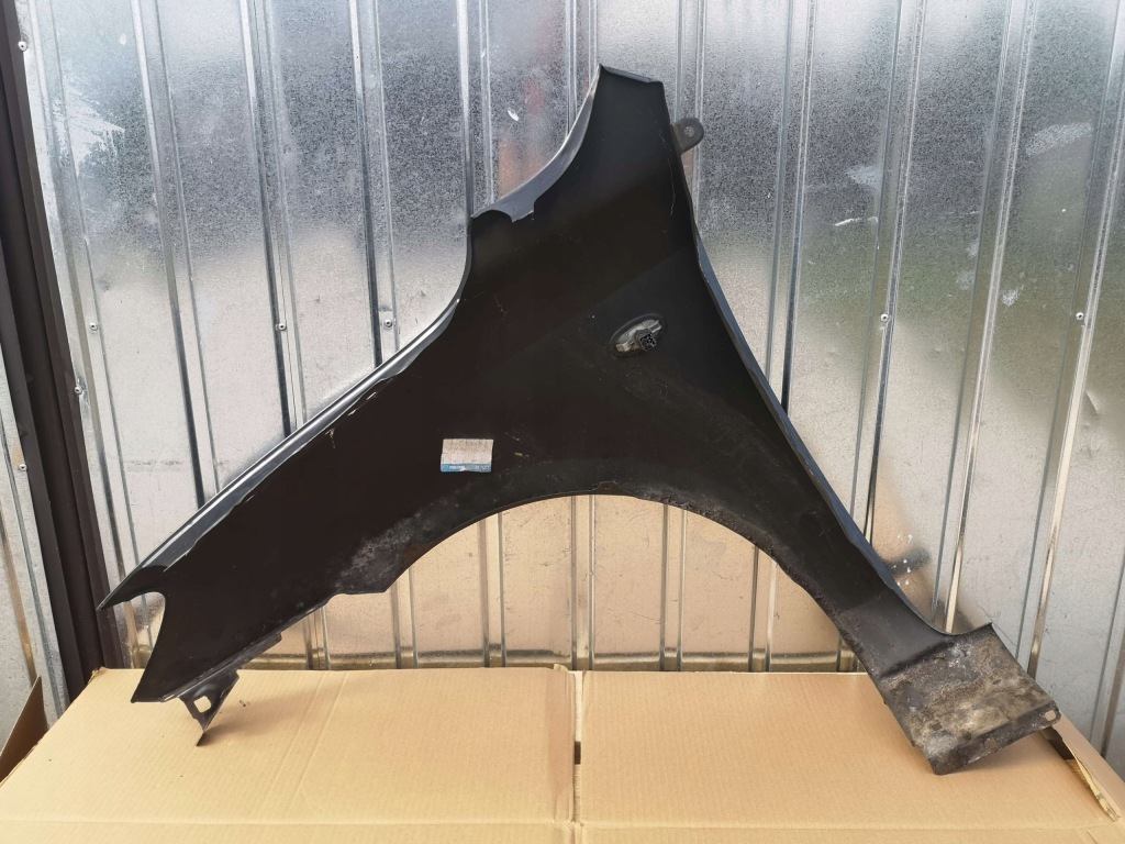 Крыло правый перед mazda ii 2 dy 03-07 Цена