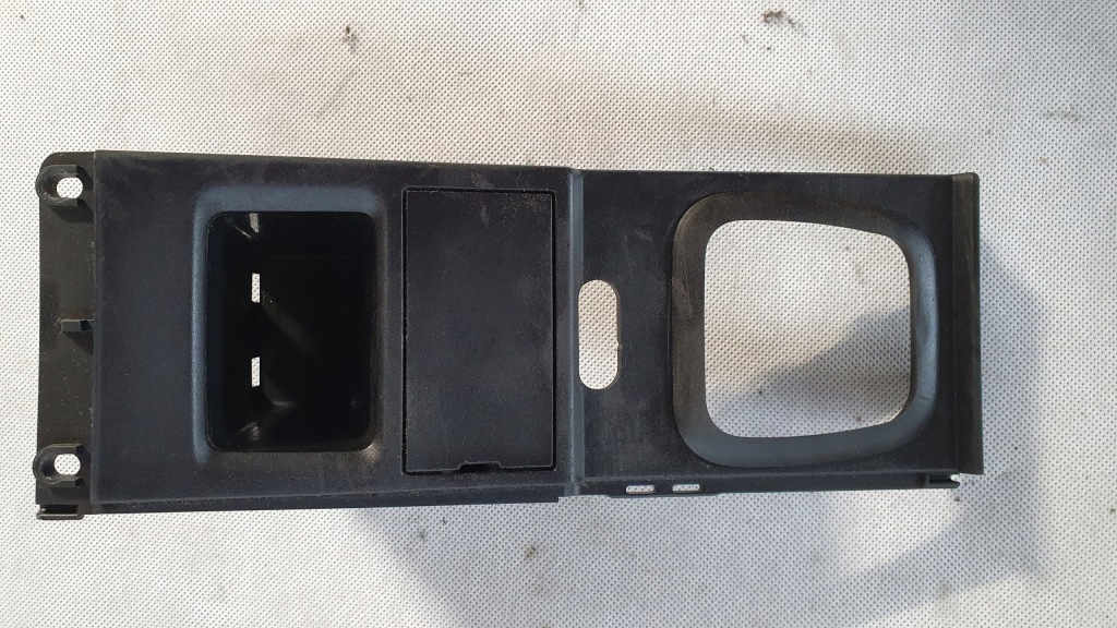 фото №1, Корпус защита бардачок консоль scania r 1853570