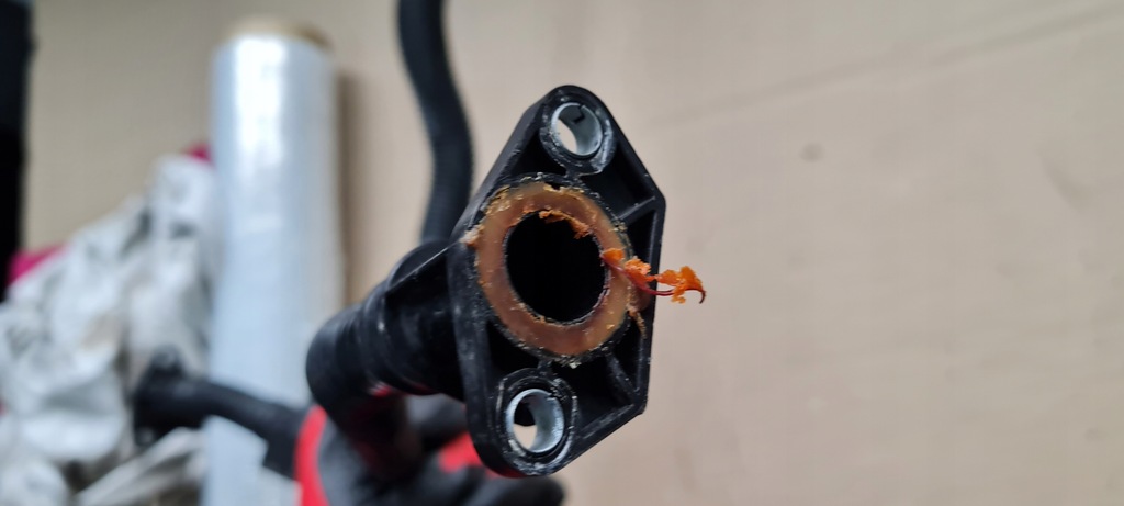 фото №9, A6 c7 4g шланг трубка вакуумa 06e131848g a7 4g s4 b8 a4 q5