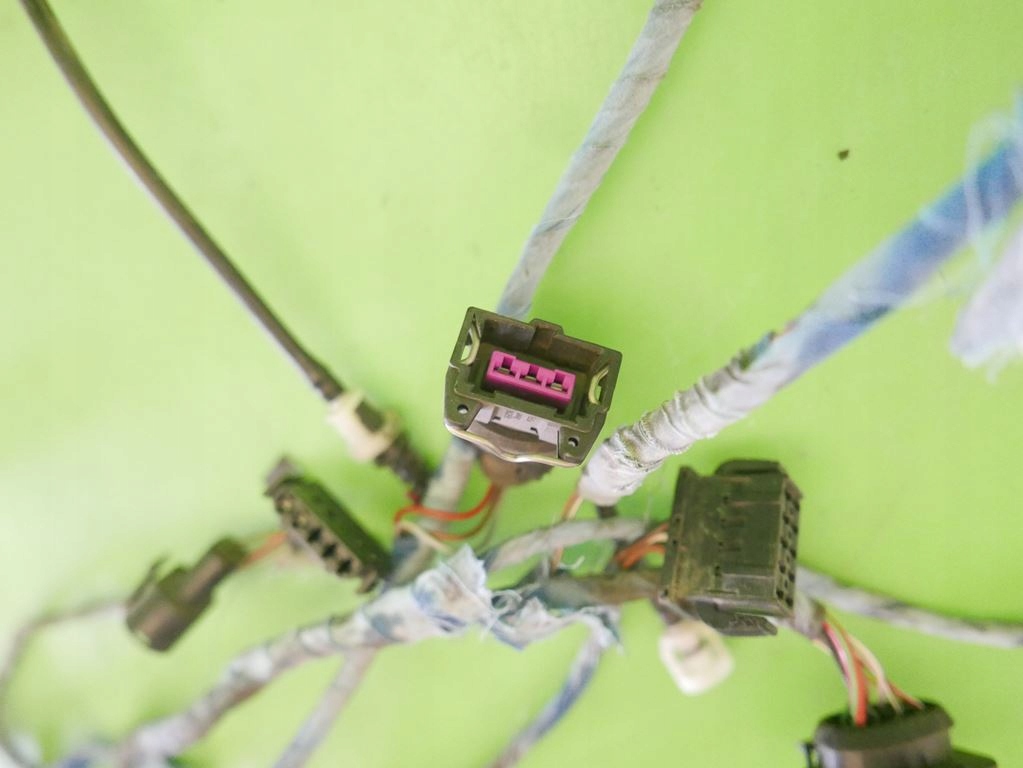 фото №8, Джгут електропроводка двері права перед audi a3 i 8l