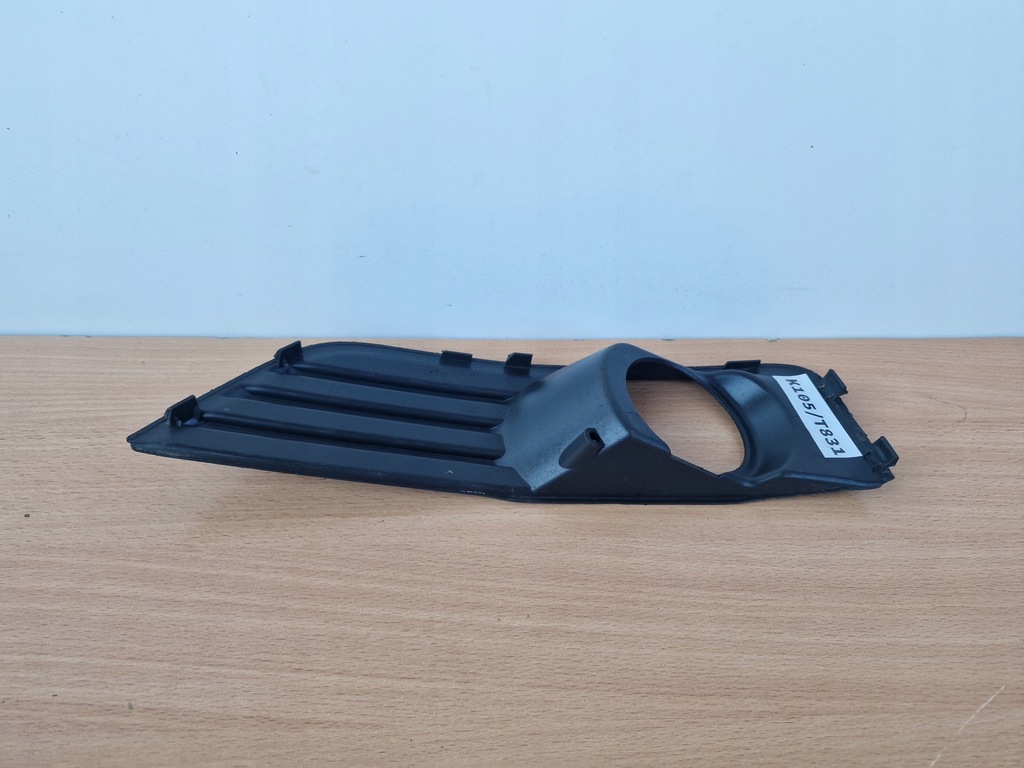 фото №2, Ford focus mk2 ii 2 левая решётка бампера рамка lh