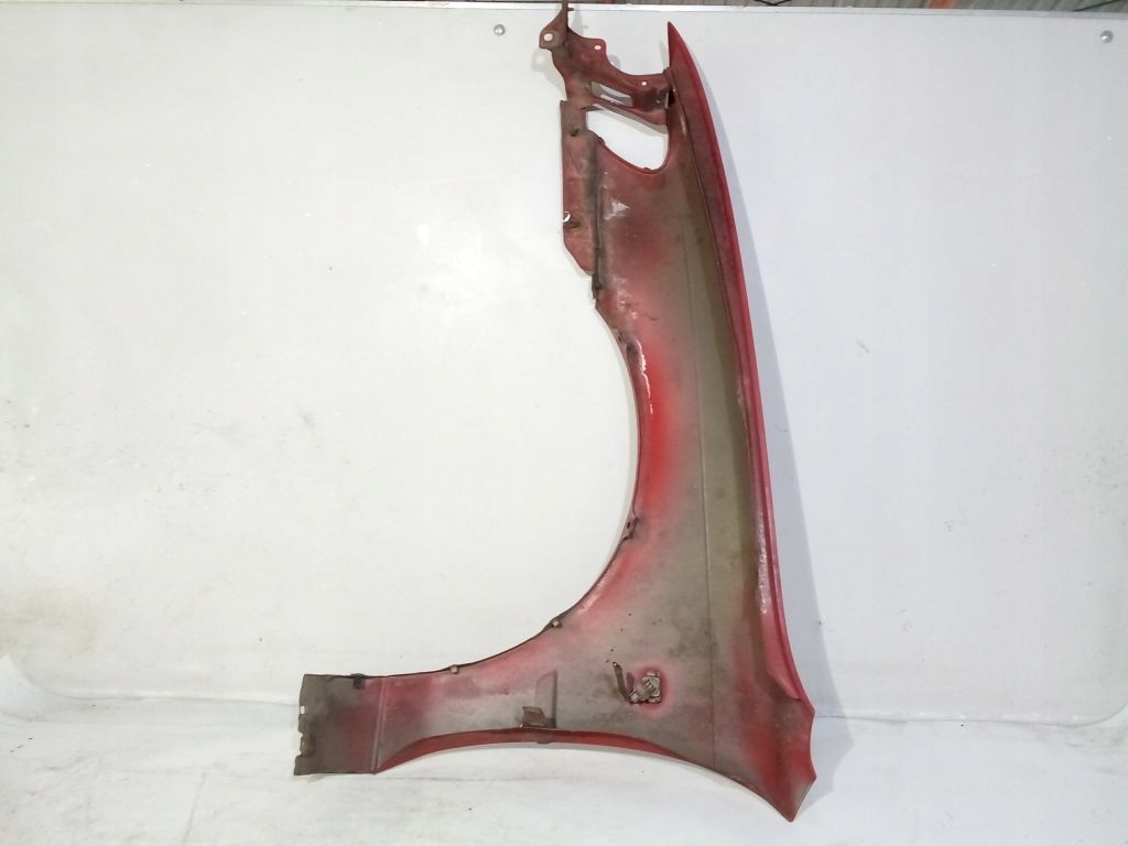 фото №8, Toyota corolla e10 крила правий 3e5