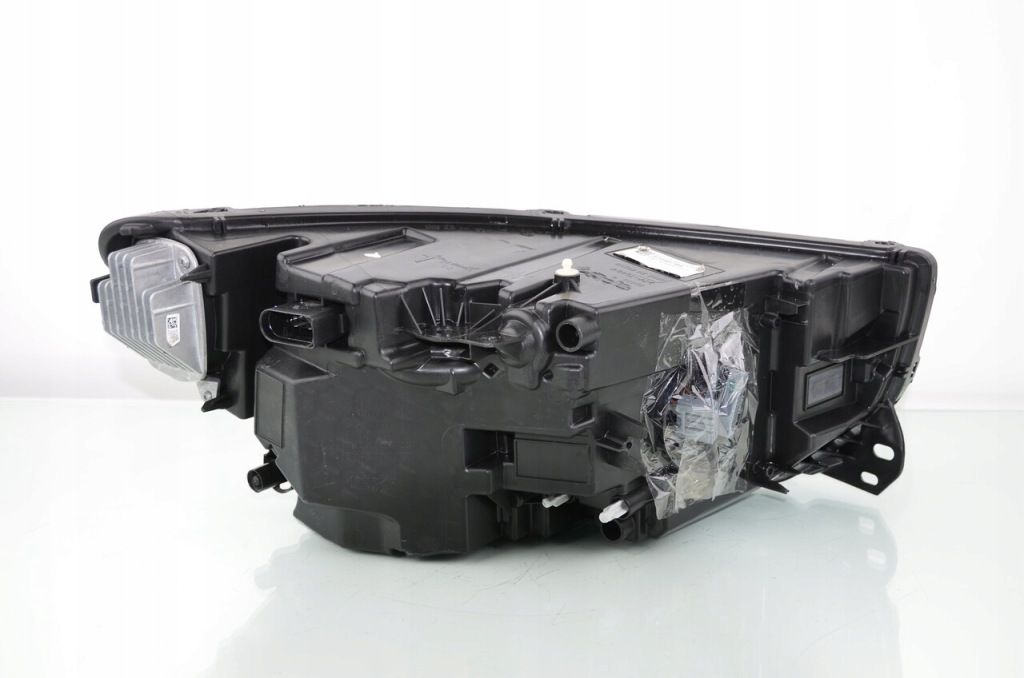 фото №3, Volvo xc40 led 31446784 mid led ліва лампа передня