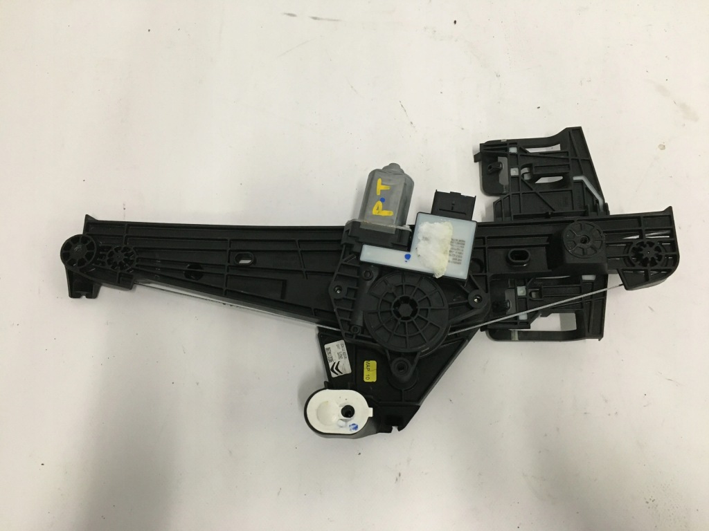 фото №1, Подъемник стекло правый задняя citroen c4 iii 20-