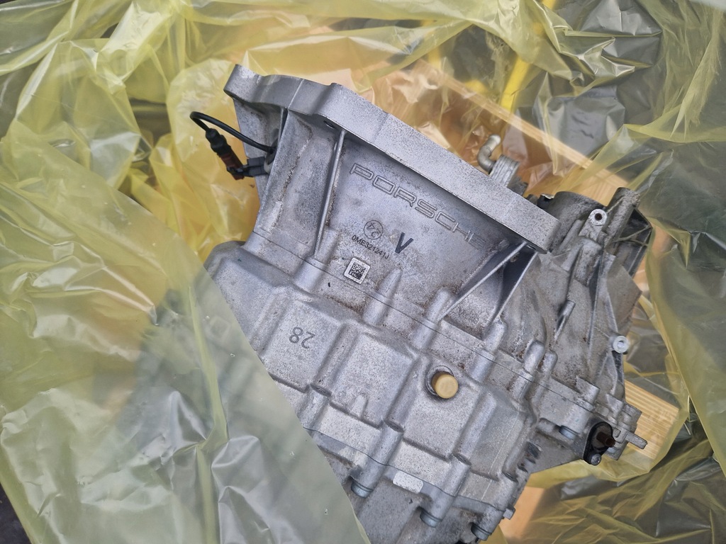 фото №13, Коробка передач привод электрический audi e-tron e tron gt задняя задний 0me300041b