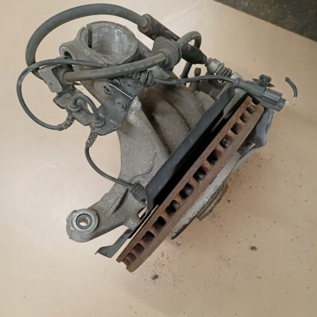 фото №5, Renault talisman поворотный кулак ступица правая передняя