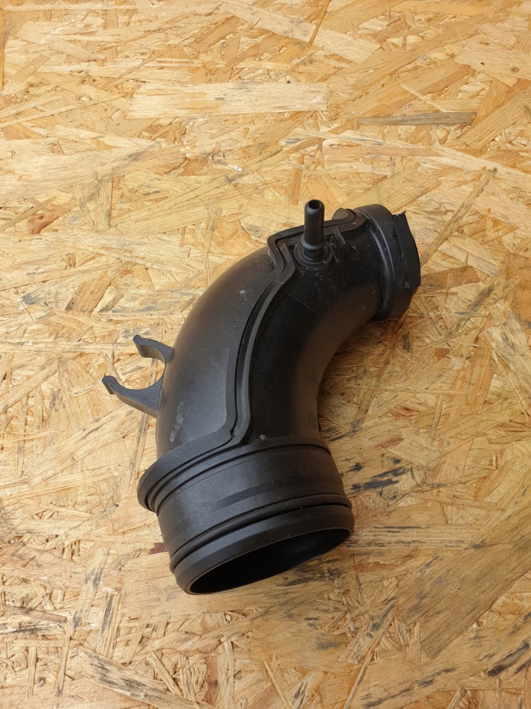 фото №2, Volvo xc40 шланг воздуха труба 32222143