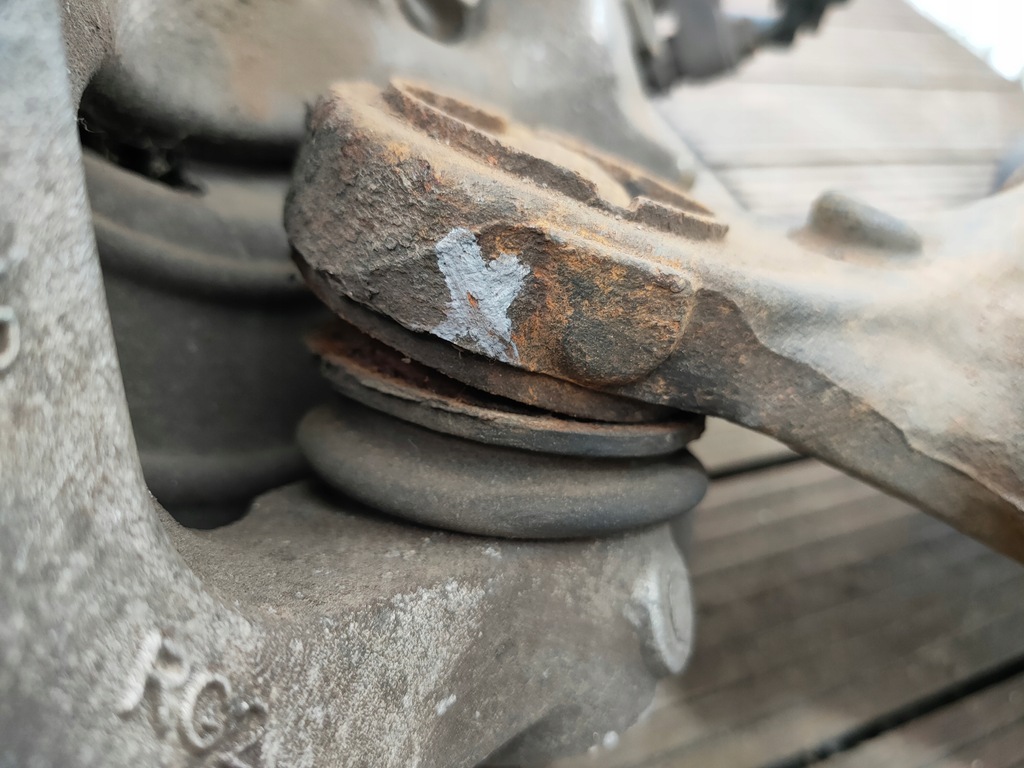 фото №9, Dodge nitro 07-12 4.0 v6 поворотный кулак ступица рычаги правый перед комплект оригинальный номер