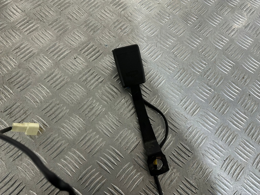 фото №4, Subaru xv i клипса поперечина левая водитель