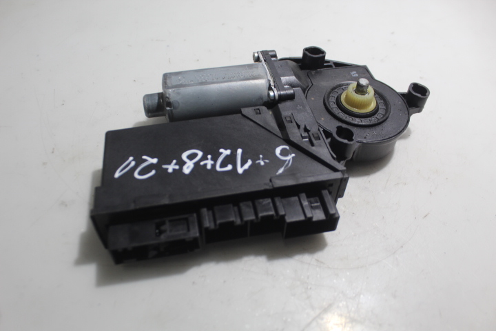 фото №1, Моторчик вікон правий перед audi a4 b7