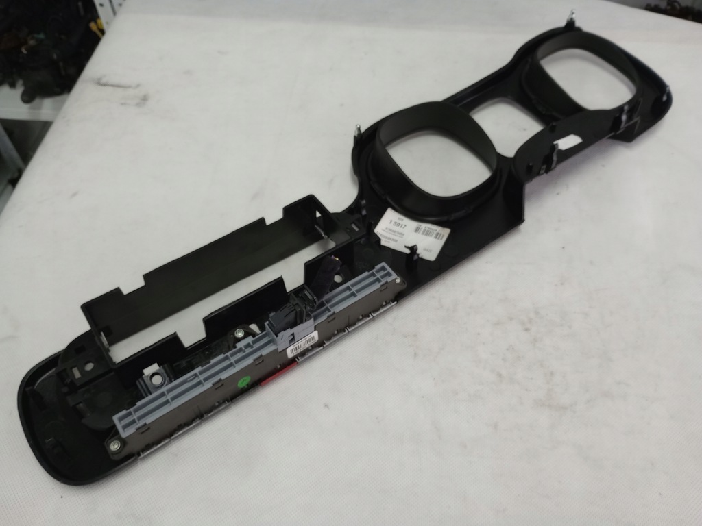 фото №9, Fiat panda iii 2019 рамка спидометра панель света аварийных europa