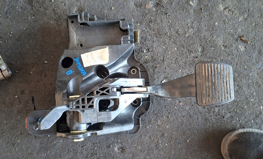 фото №1, Jeep renegade 17r педаль гальма 00520165370