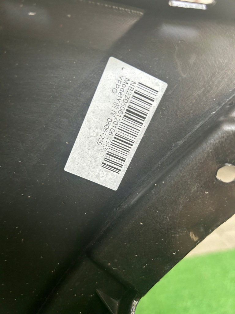 фото №11, Tesla y бампер перед 21- 6 pdc 1540101-05-b