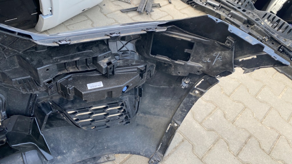 Бампер перед bmw x3 g01 x4 g02 m набор камера satyna m40 с Разборки