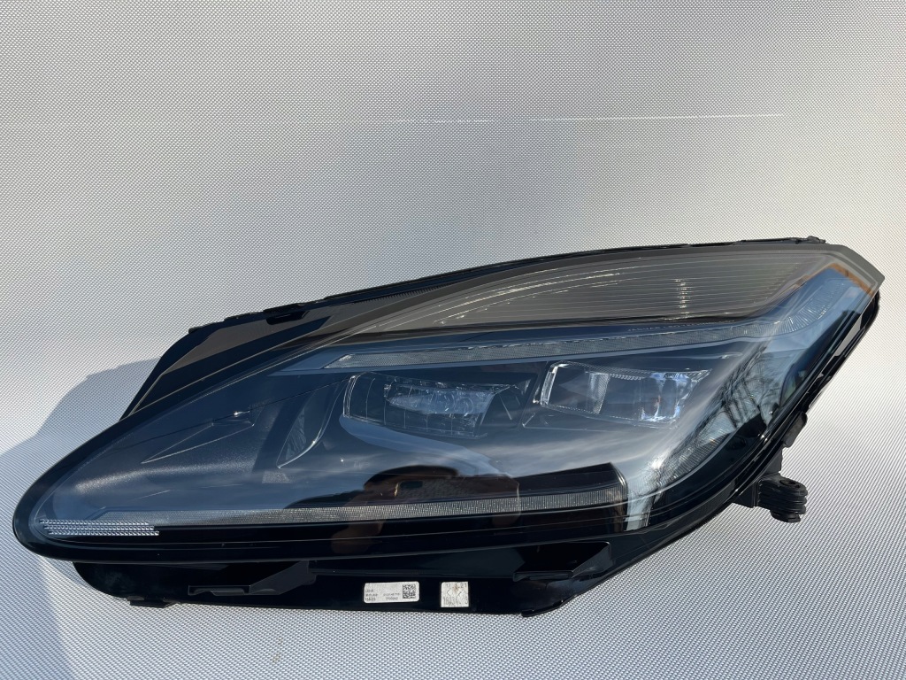 Купить Jaguar e-pace x540 рестайлинг  full led фара перед левая