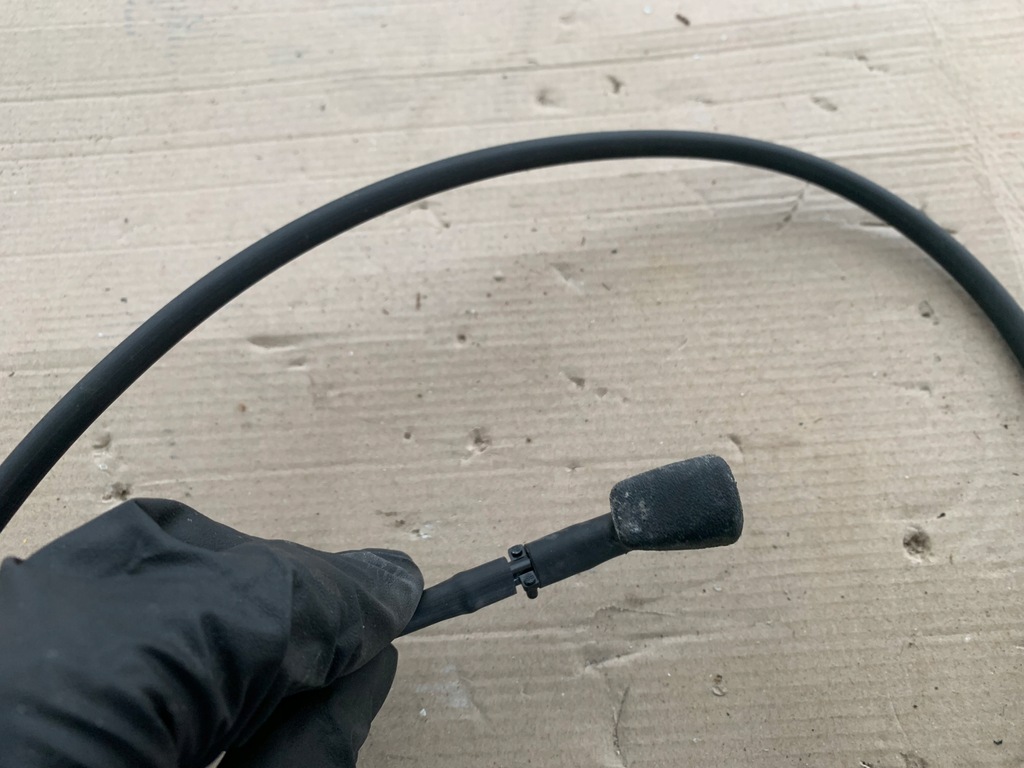 фото №13, Ford mustang mach-e rwd 21r форсунки шланг омивача оригінал