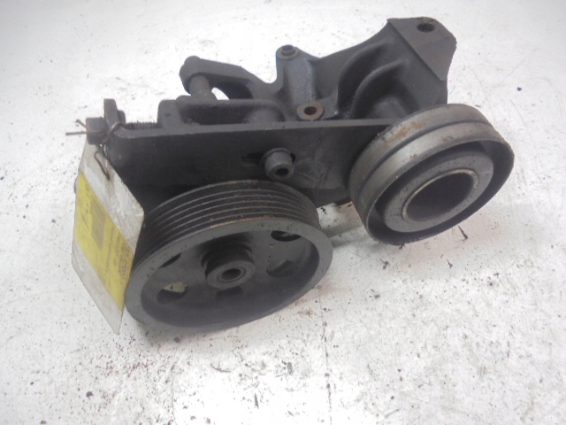 фото №1, Peugeot 405 насос усилителя