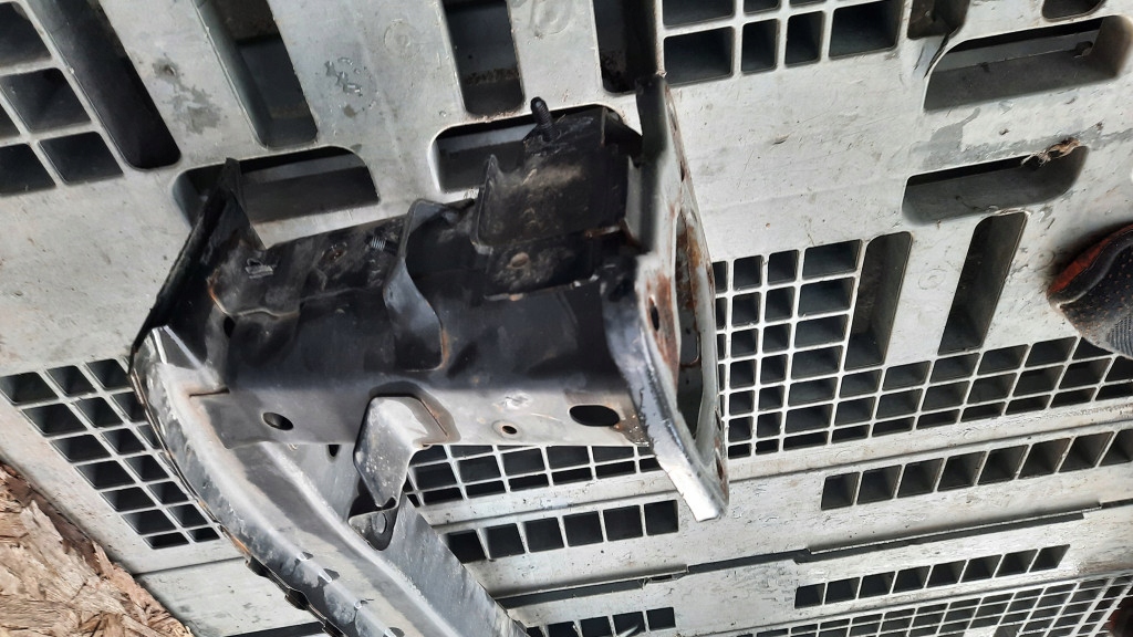 фото №13, Балка бампера перед mazda 3 bk 05r 1.6b