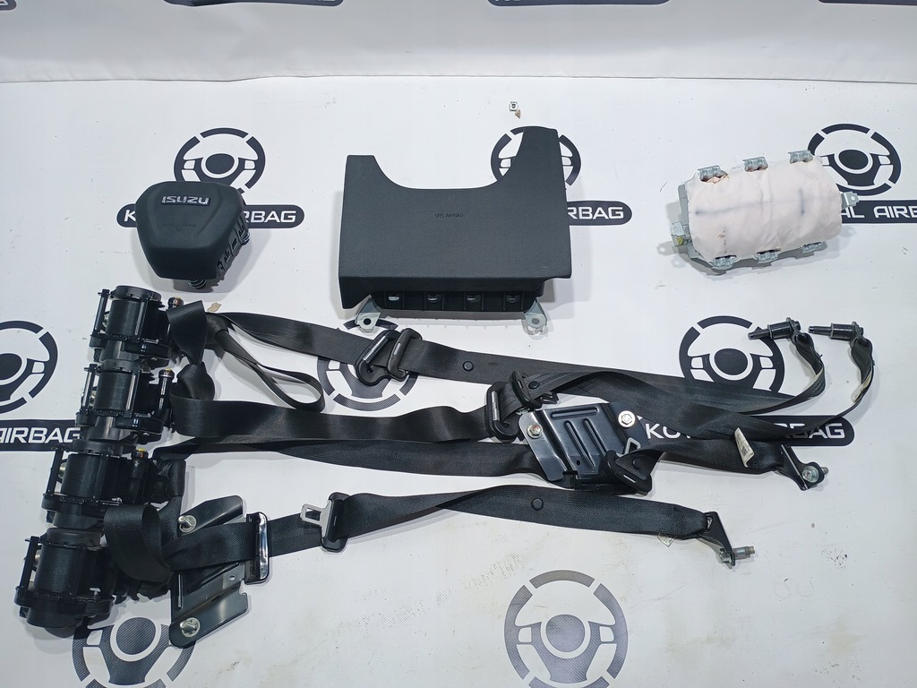 фото №9, Isuzu d-max 3 iii приборная панель консоль подушка безопасности подушки безопасности ремни ремонт восстановление