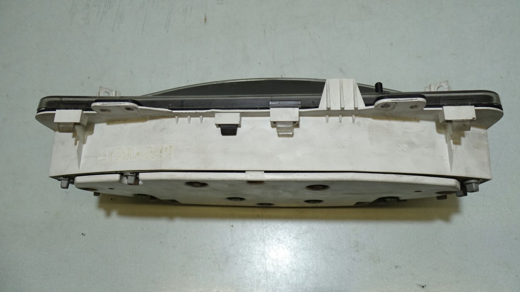 Лічильник mazda tribute 3.0 Київ