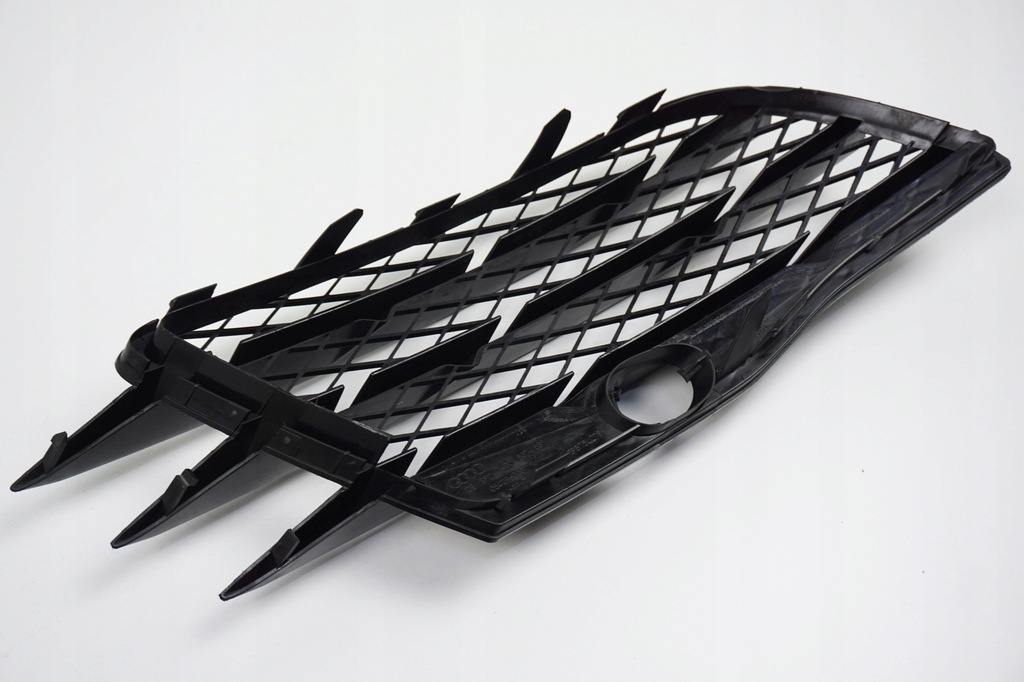 фото №5, Решётка левая audi r8 420807681