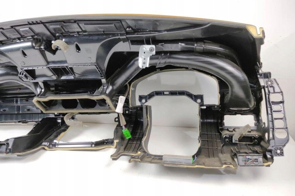 фото №7, Приборная панель приборная, приборная панель volvo v70 iii bw 8648852 1.11l дизель 120kw